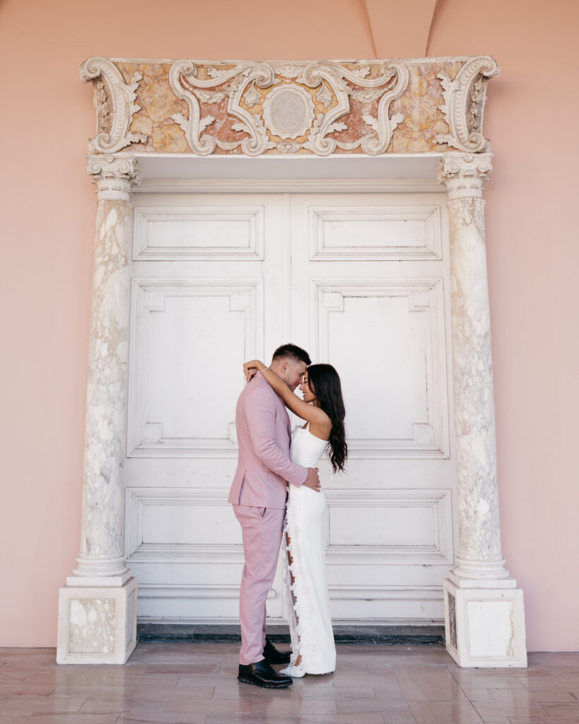 bride and groom kiss at the Ringling