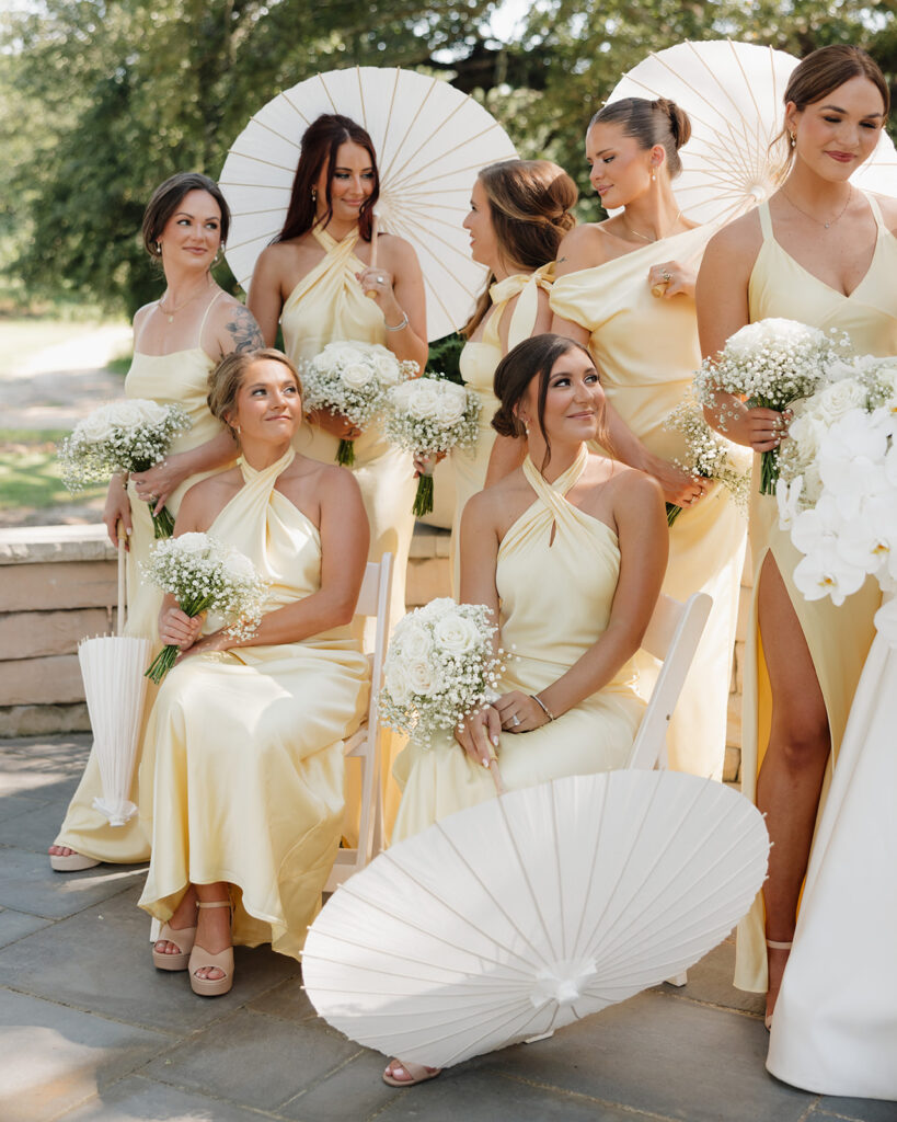 bridesmaids talk to each other at the Reed House in Jackson, MS