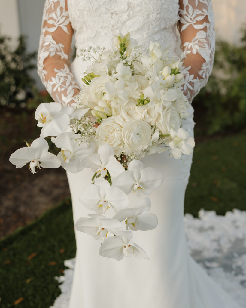 classic wedding bouquet